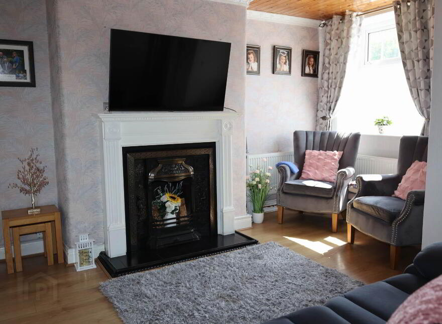 11 Limerick Street, Roscrea, E53NP26