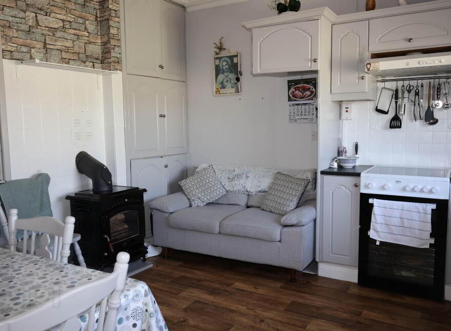11 Limerick Street, Roscrea, E53NP26