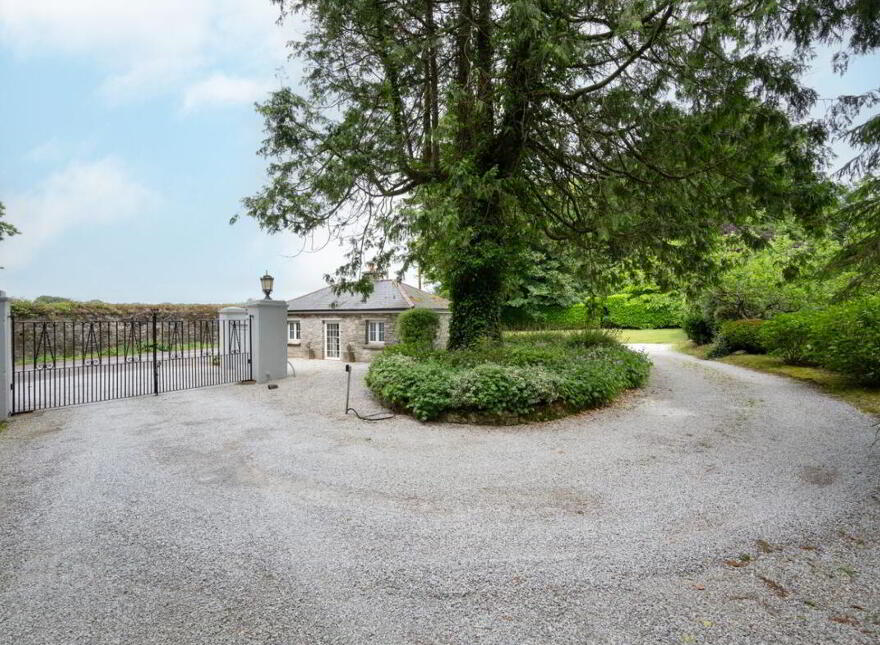 Carewswood, Castlemartyr