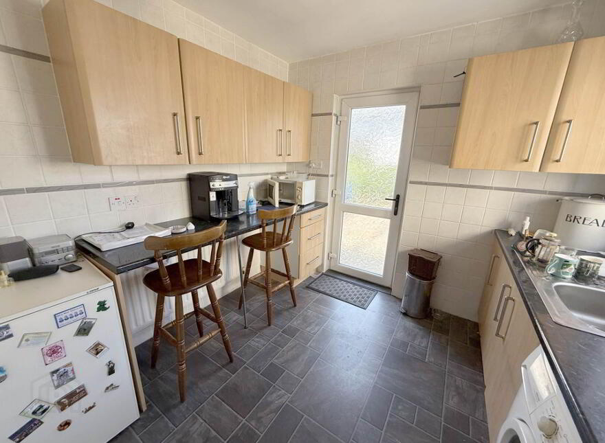 13 Chesham Drive, Ravenhill, Belfast, BT6 8GT