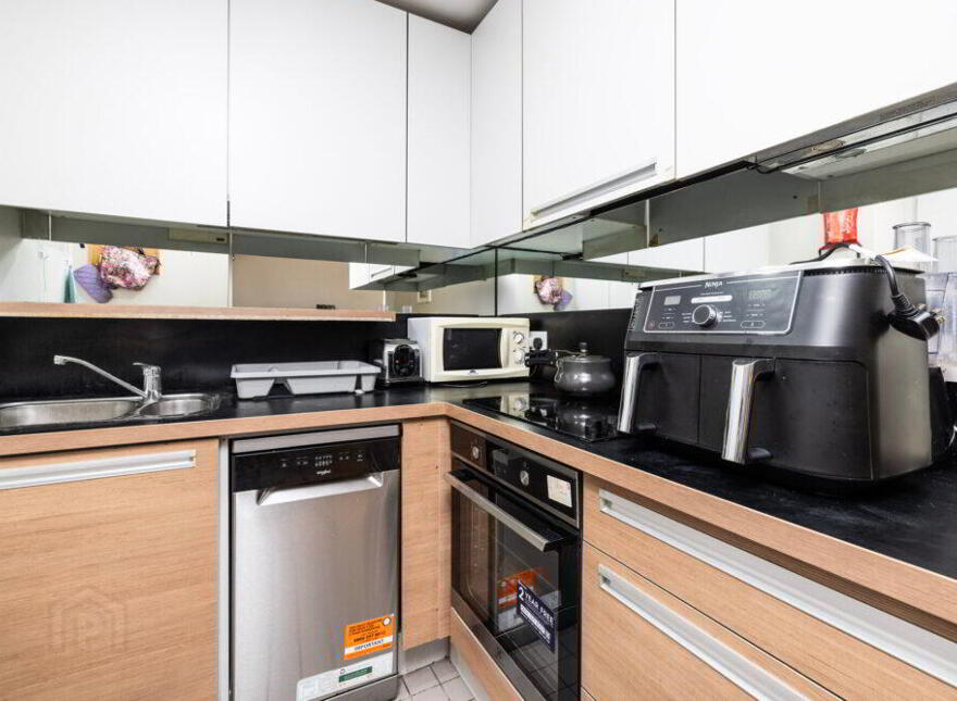 Apt 10, Compass Court Sourt, Royal Canal Park, Dublin, D15F102