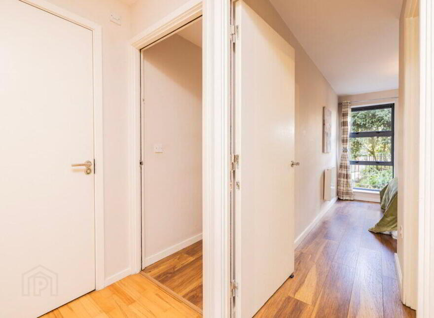Apt 10, Compass Court Sourt, Royal Canal Park, Dublin, D15F102