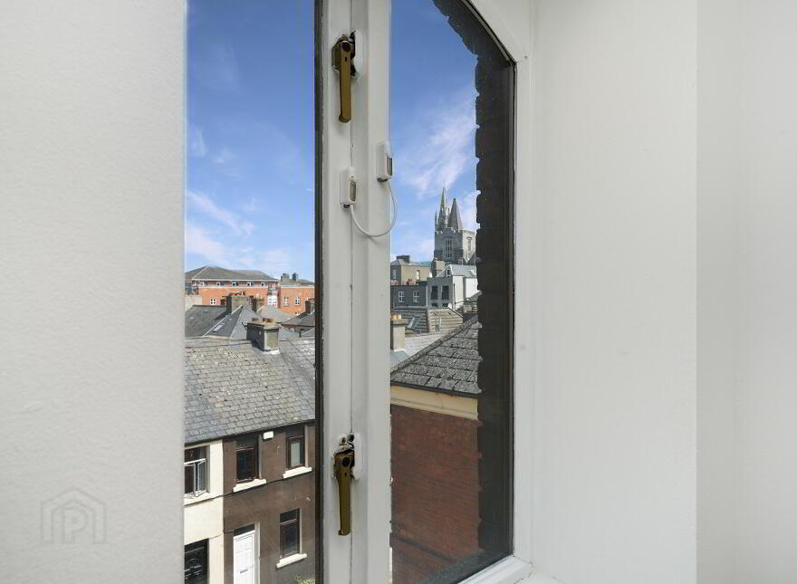 58 The Weavers, South Earl Street, Dublin, D08KW25