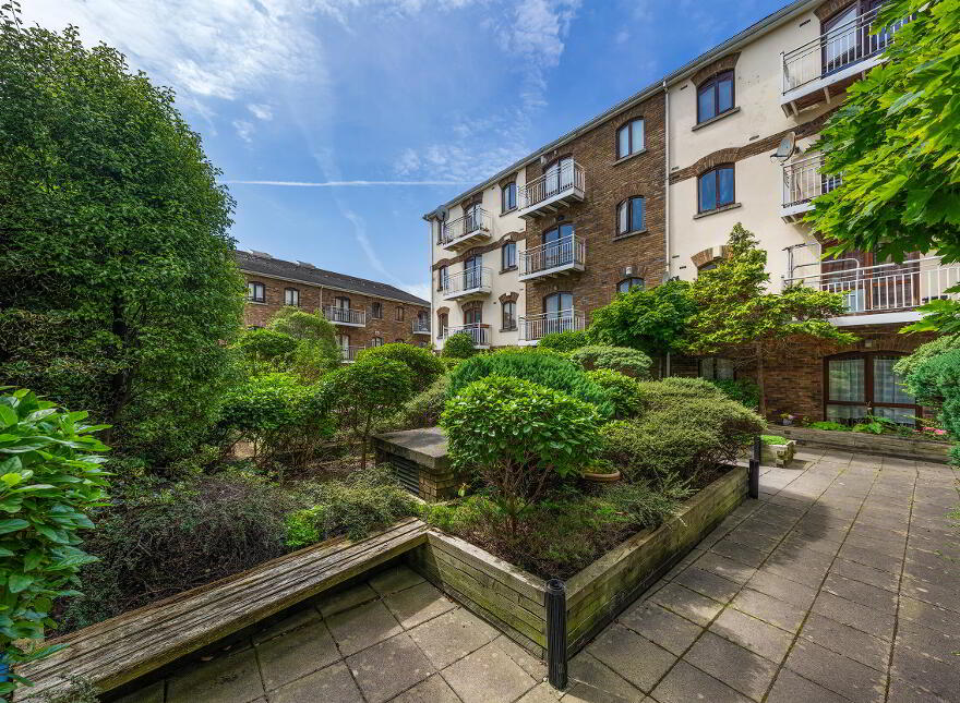 58 The Weavers, South Earl Street, Dublin, D08KW25