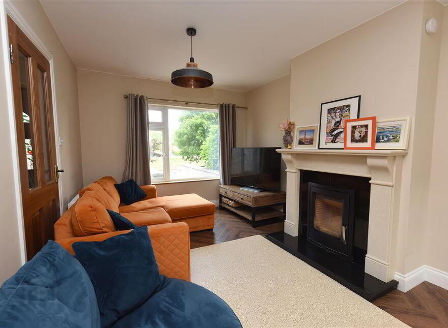 4 Owenabue Drive, Carrigaline
