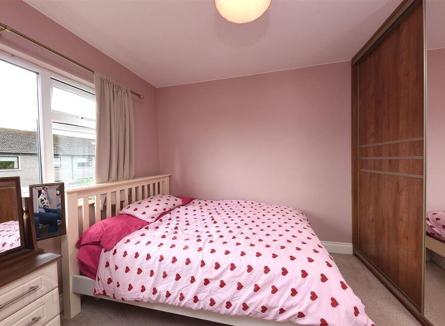 4 Owenabue Drive, Carrigaline