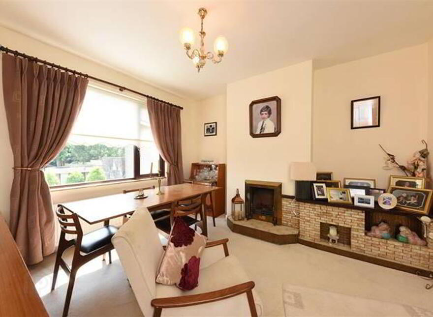 5 Sandymount Drive, Glasheen, Cork City