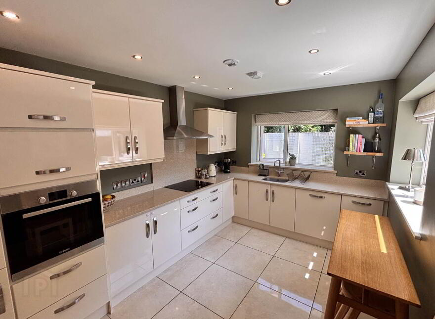 113 Evanwood, Golf Links Road, Castletroy, Limerick