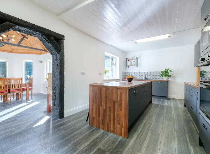 Gaigue, Ballinamuck, N39AF40