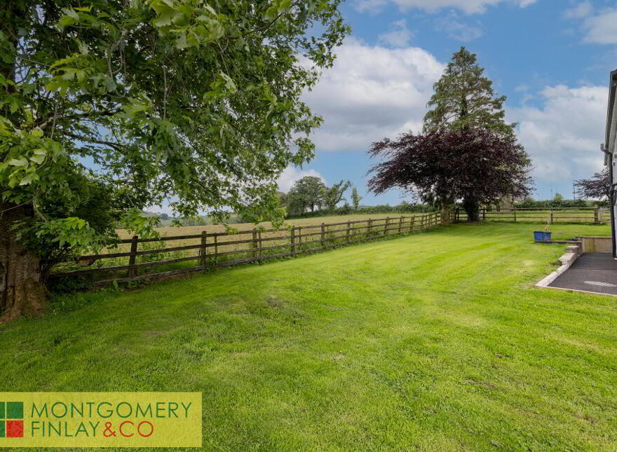 274 Lough Shore Road, Enniskillen, BT74 5NH