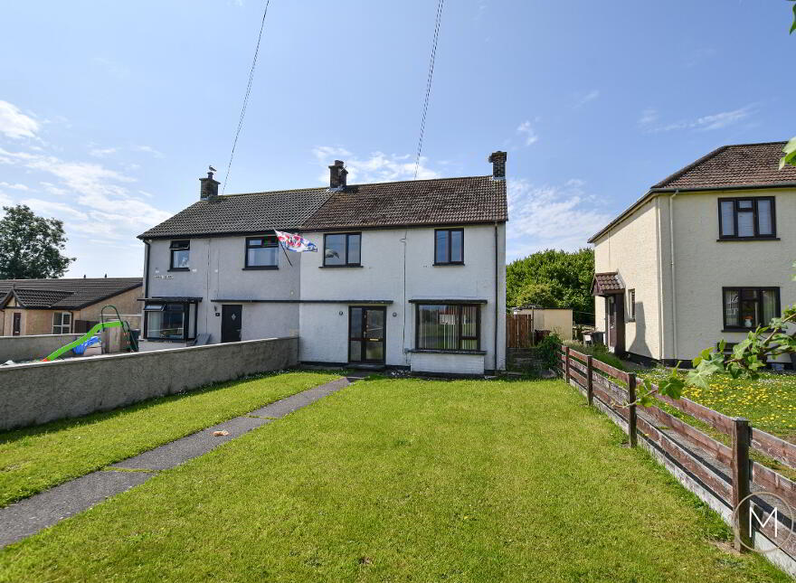 2 Barna Square, Rathcoole, Newtownabbey, BT37 9BY photo
