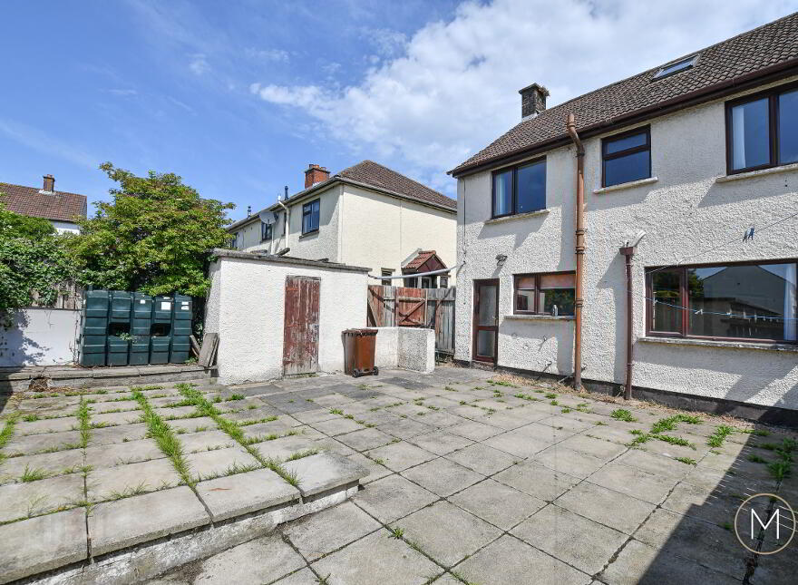 2 Barna Square, Rathcoole, Newtownabbey, BT37 9BY