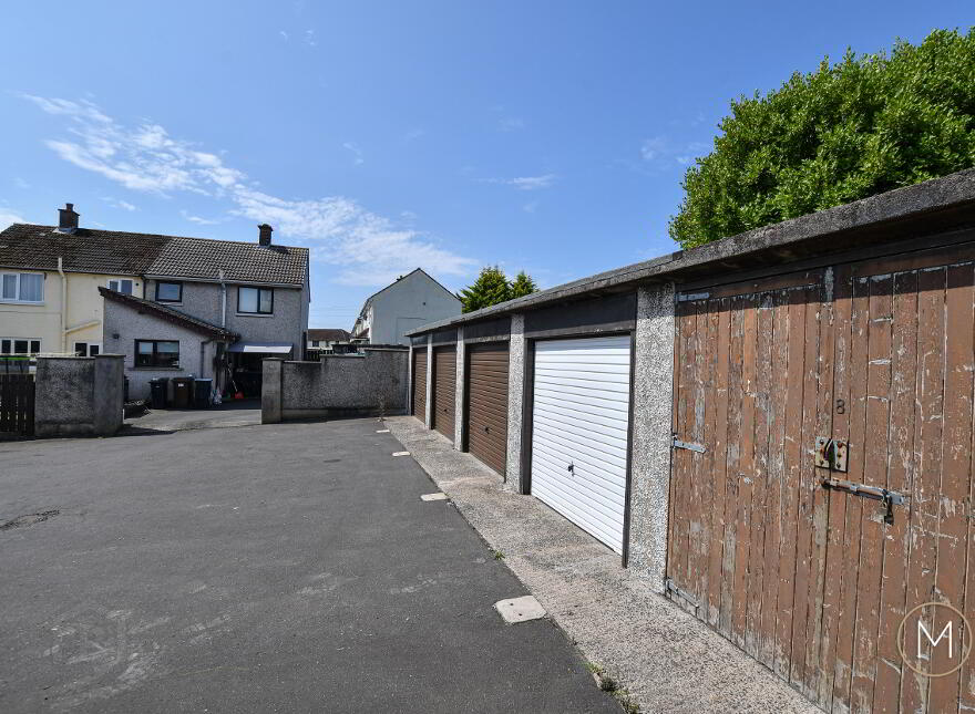 2 Barna Square, Rathcoole, Newtownabbey, BT37 9BY