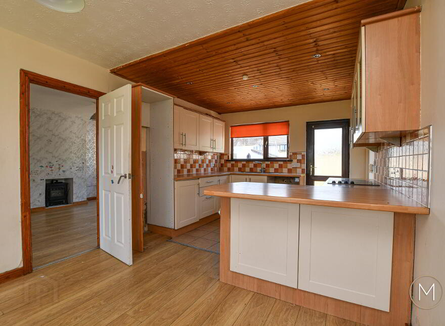 2 Barna Square, Rathcoole, Newtownabbey, BT37 9BY