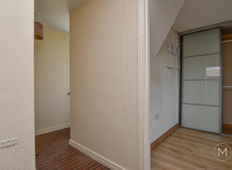 2 Barna Square, Rathcoole, Newtownabbey, BT37 9BY