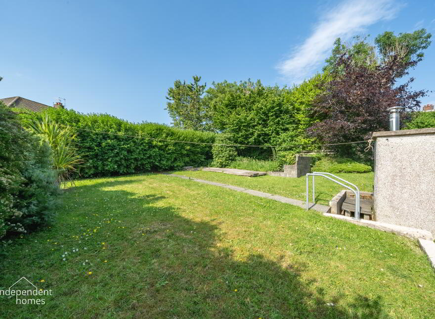 29 Green Drive, Larne, BT40 2HB