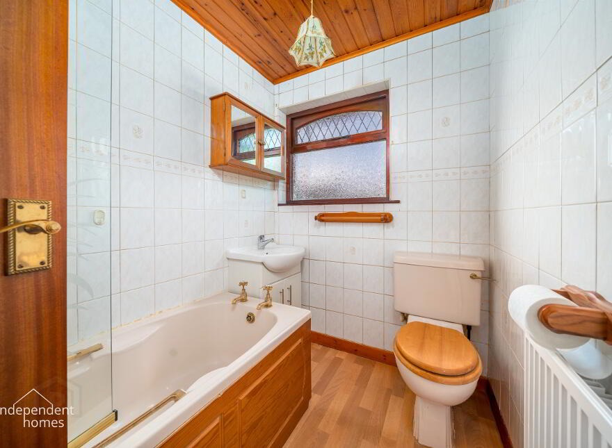 29 Green Drive, Larne, BT40 2HB