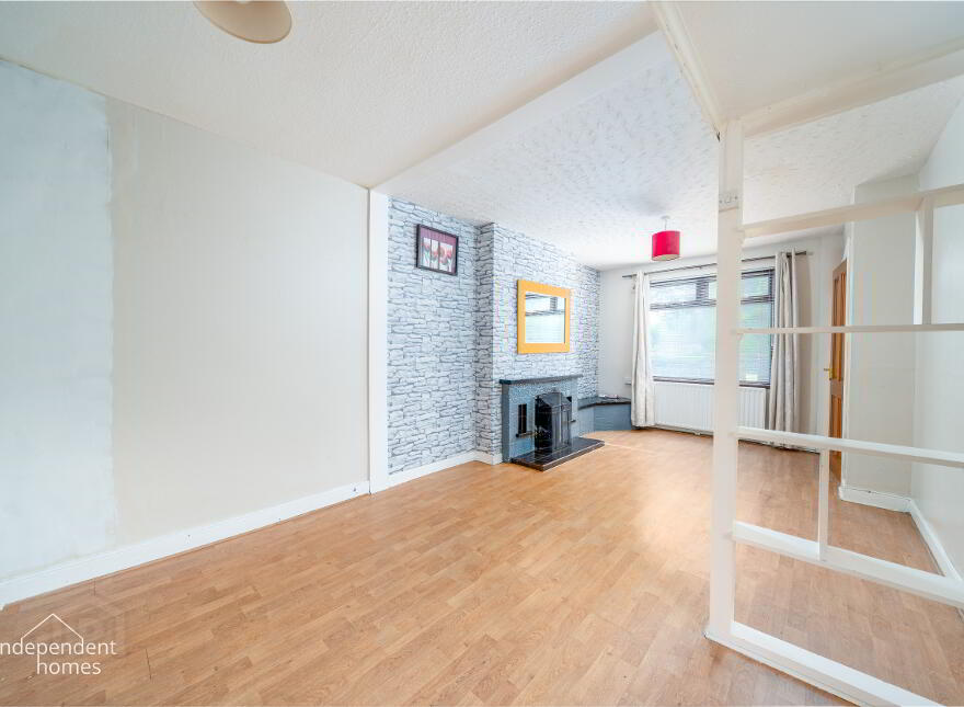 19 Lower Cairncastle Road, Larne, BT40 1PG