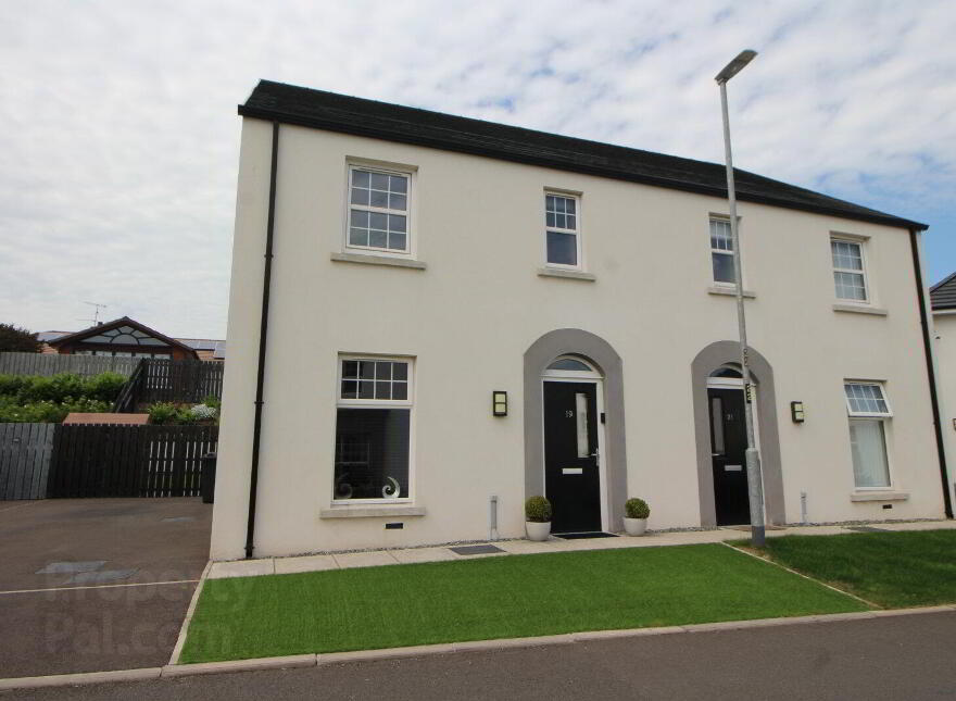 19 Ashbourne Manor Square, Carrickfergus, BT38 8GB photo