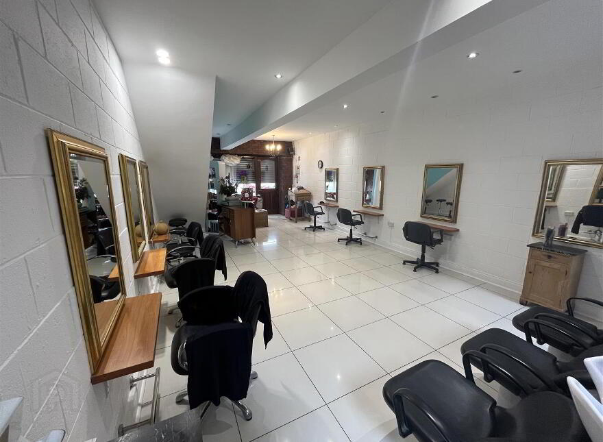 4 Kingsway Parade, Monaghan Street, Newry, BT35 6AA