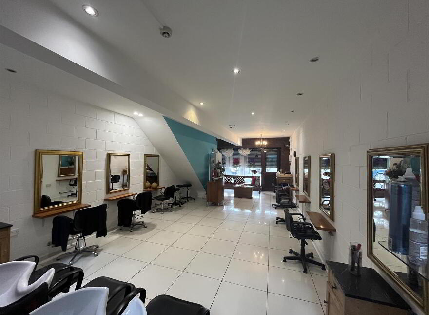 4 Kingsway Parade, Monaghan Street, Newry, BT35 6AA
