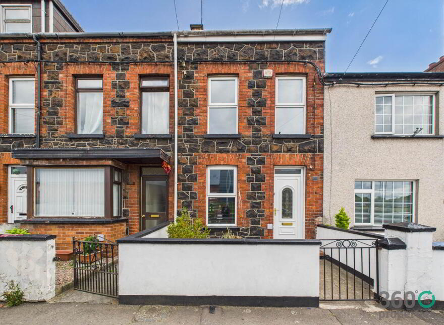 156 Queen Street, Ballymena, BT42 2BQ photo
