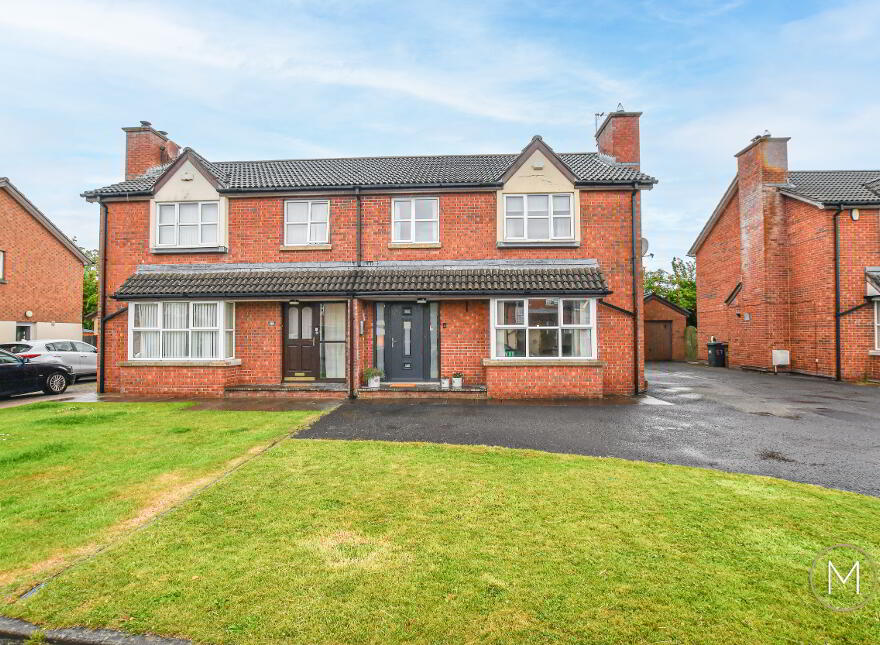56 Meadowlands, Antrim, BT41 4EU