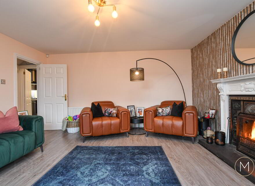 56 Meadowlands, Antrim, BT41 4EU