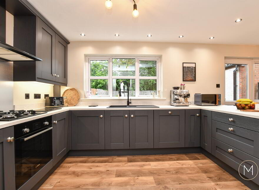 56 Meadowlands, Antrim, BT41 4EU