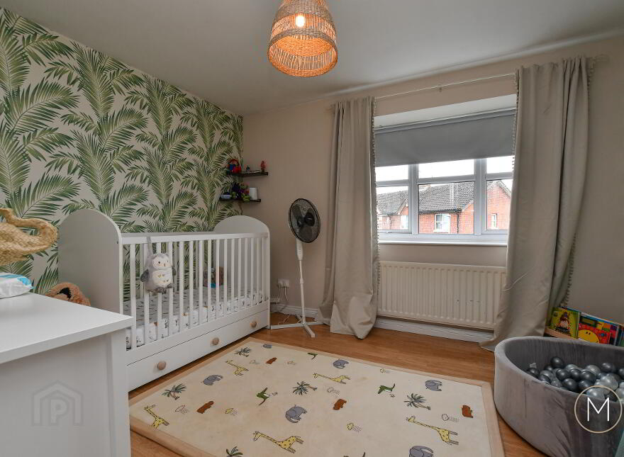 56 Meadowlands, Antrim, BT41 4EU