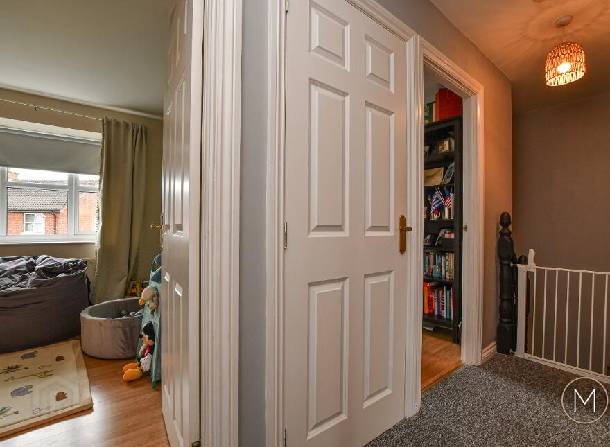 56 Meadowlands, Antrim, BT41 4EU