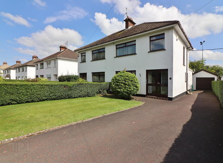 14 North Circular Road, Lurgan, BT67 9EB