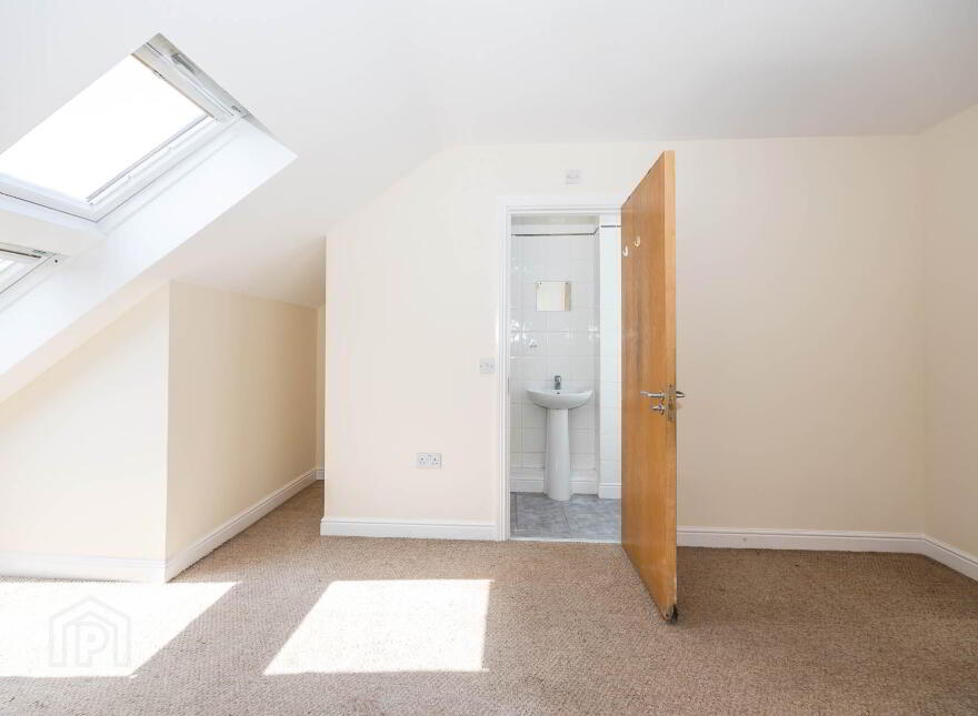 12 Melville Park, Finglas, Dublin, D11H284
