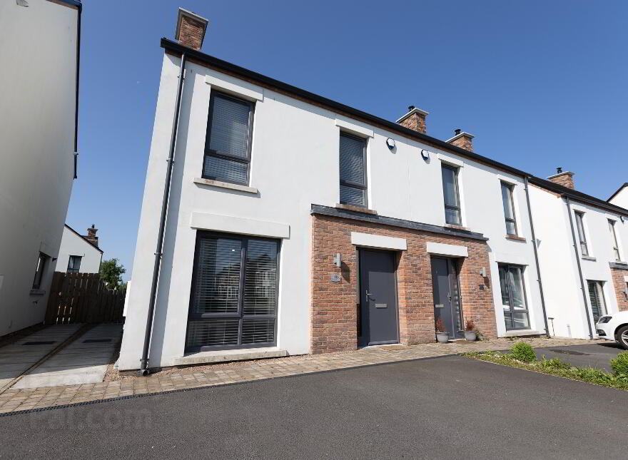 200 The Hollows, Lurgan, Craigavon, BT66 7FU photo