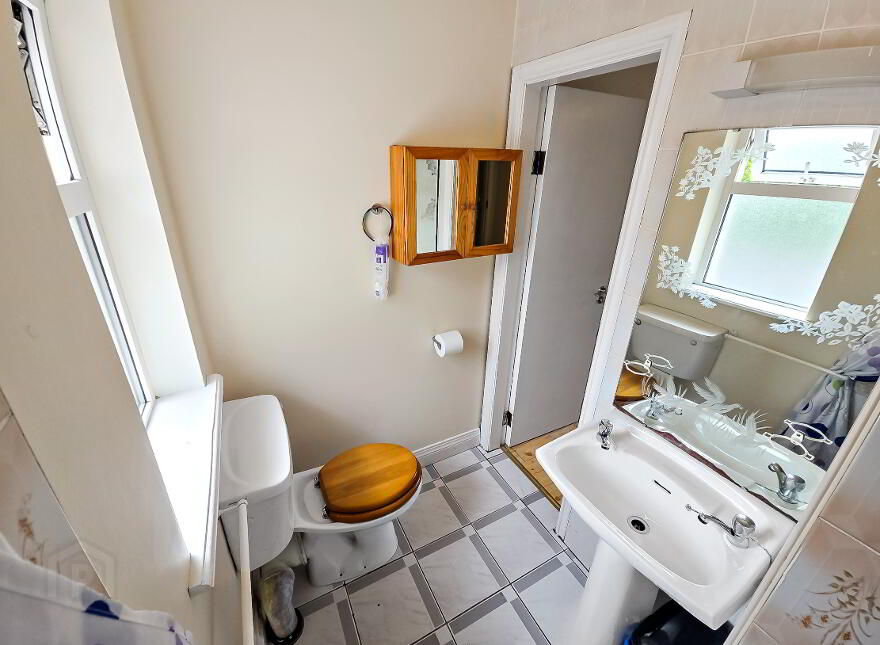 Avalon House, Gortroe, Fossa, Killarney, V93X209