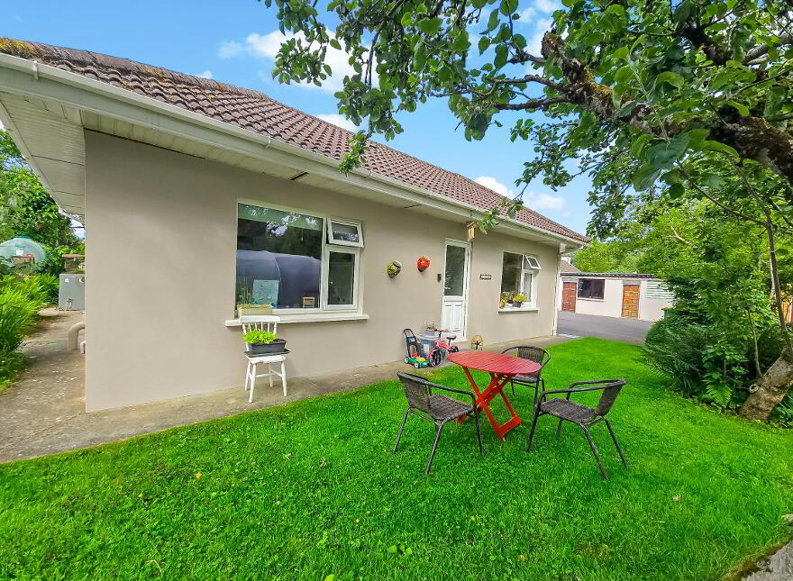 Avalon House, Gortroe, Fossa, Killarney, V93X209