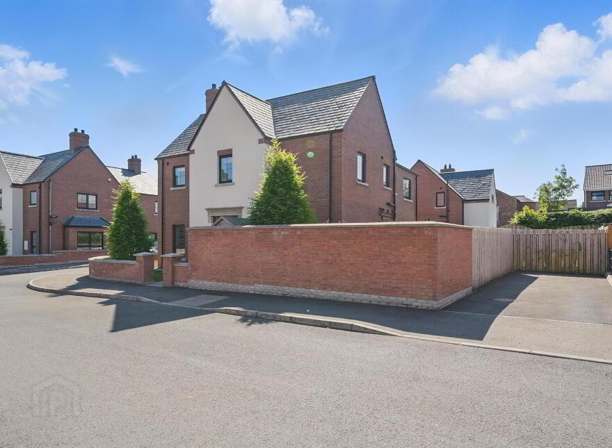 13 Finaghy Park Gardens, Belfast, BT10 0FU