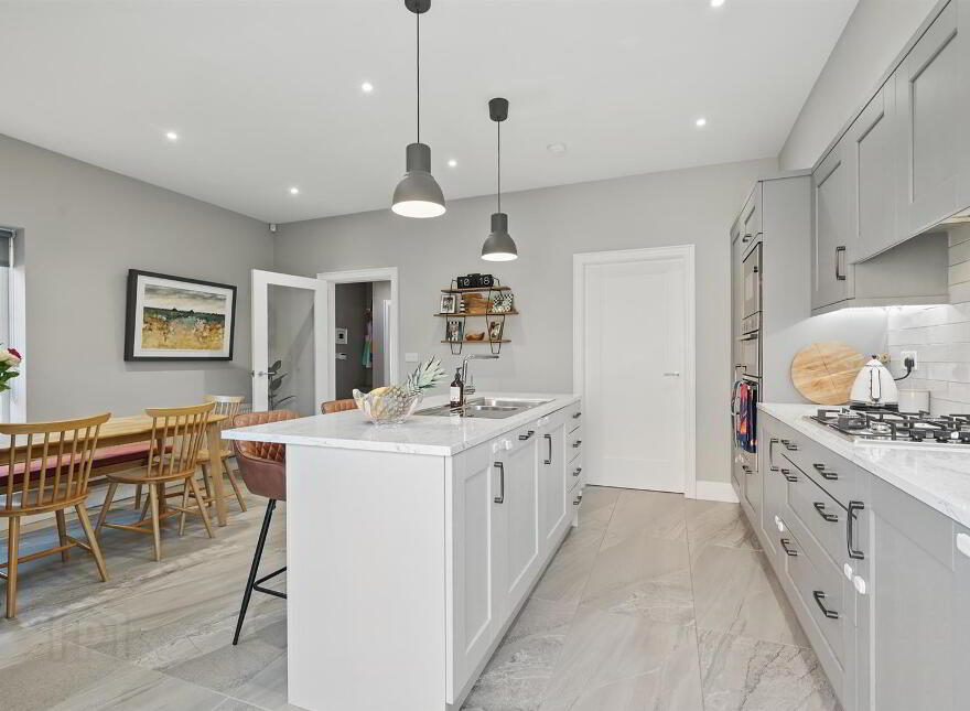 13 Finaghy Park Gardens, Belfast, BT10 0FU
