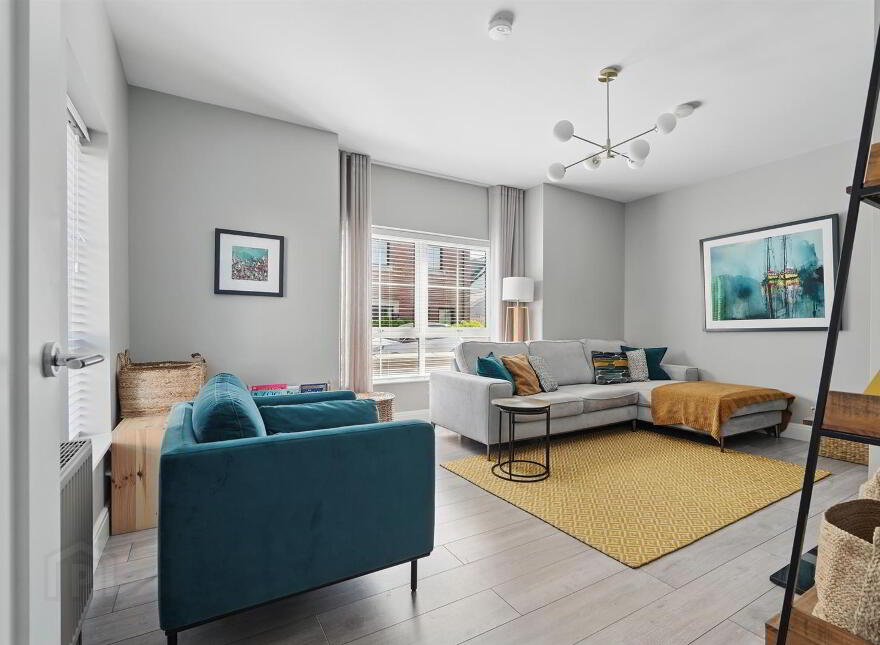 13 Finaghy Park Gardens, Belfast, BT10 0FU