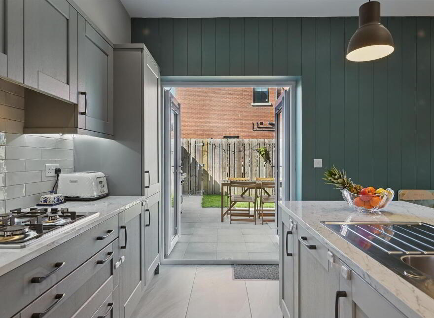 13 Finaghy Park Gardens, Belfast, BT10 0FU