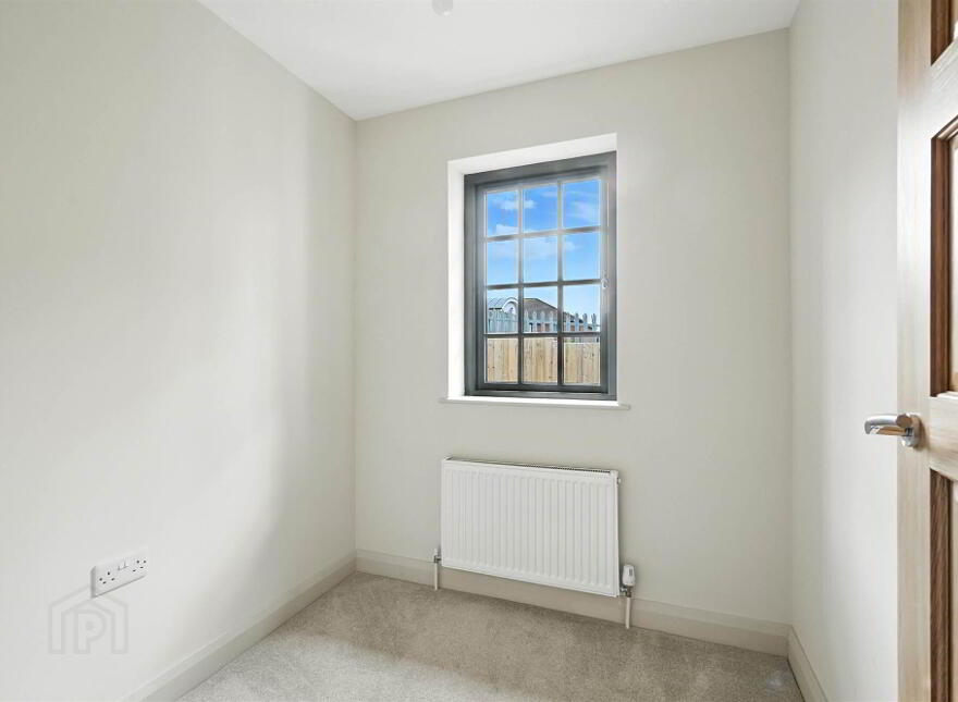 70 Groomsport Road, Bangor, BT20 5NE