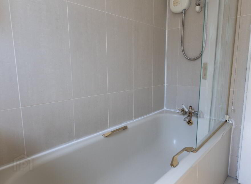 14 Rosemount Avenue, Armagh, BT60 1BB