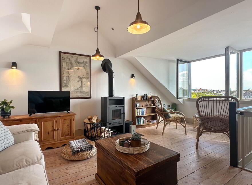 87 Main Street, Portrush, BT56 8DA