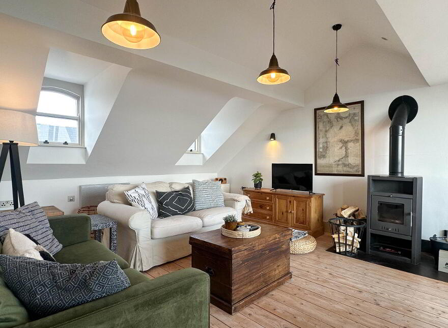 87 Main Street, Portrush, BT56 8DA
