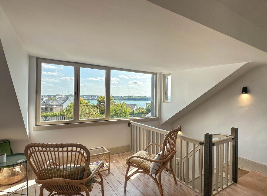 87 Main Street, Portrush, BT56 8DA