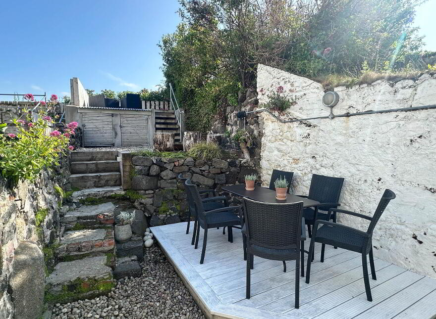 87 Main Street, Portrush, BT56 8DA