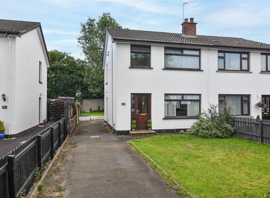 25a Clare Heights, Ballyclare, BT39 9HA photo