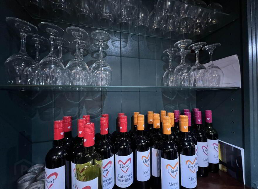 Nagle`s Bar & Accommodation, Kilsheelan, E91A6D7