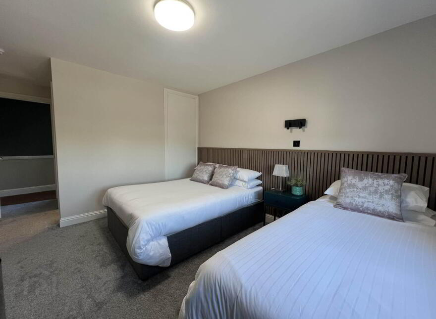 Nagle`s Bar & Accommodation, Kilsheelan, E91A6D7