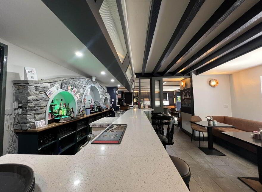 Nagle`s Bar & Accommodation, Kilsheelan, E91A6D7